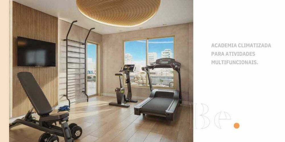 Espaço fitness do Be In Rio com equipamentos modernos, ambiente climatizado e vista para o bairro de Ipanema.