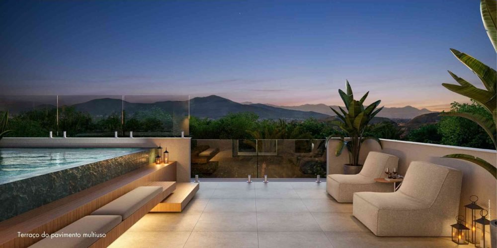 Terraço com previsão para hidro e vista livre para as montanhas no Collection Santa Helena.
